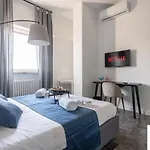 Annamaria - Station Charming Apartmán *