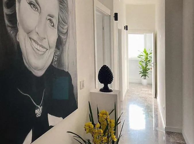 Annamaria - Station Charming 巴里