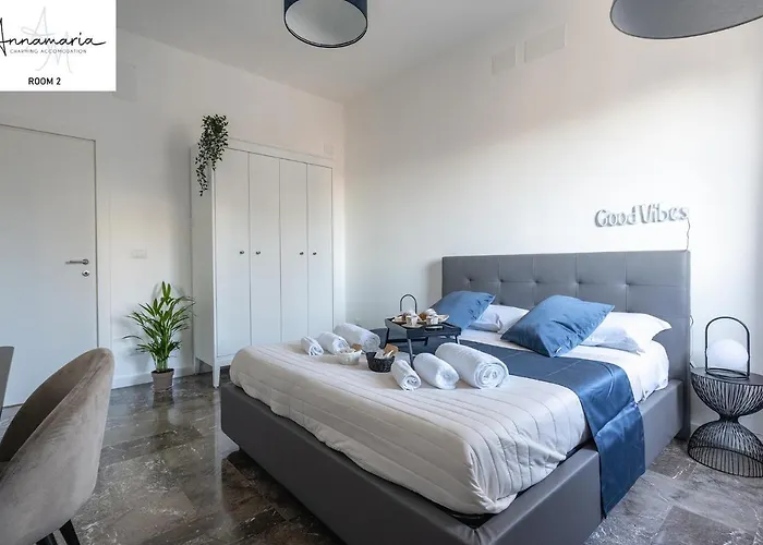 Annamaria - Station Charming 巴里