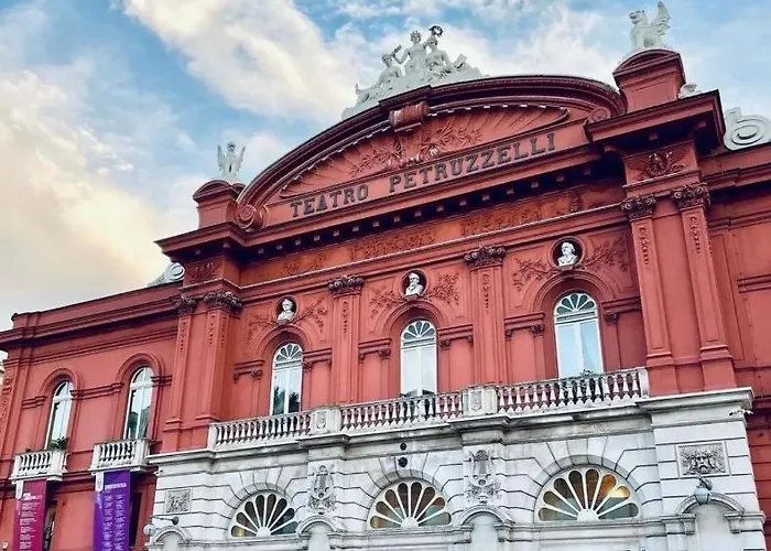 Annamaria - Station Charming 巴里